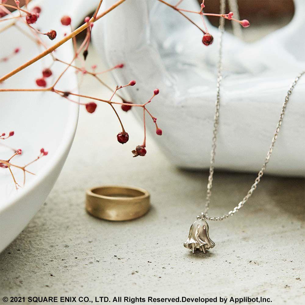 Nier Reincarnation Silver Necklace (Mama) - DataBlitz