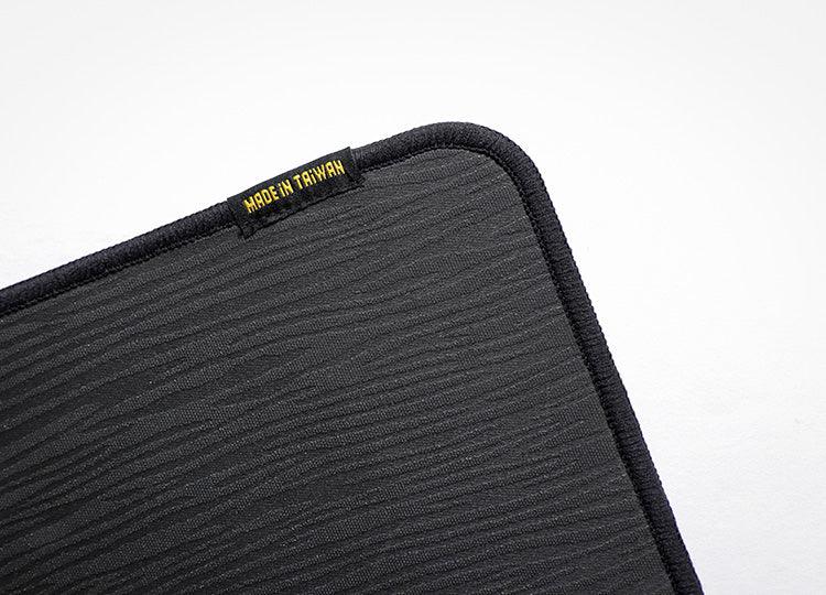 DUCKY SHIELD MOUSEPAD (XL) - DataBlitz