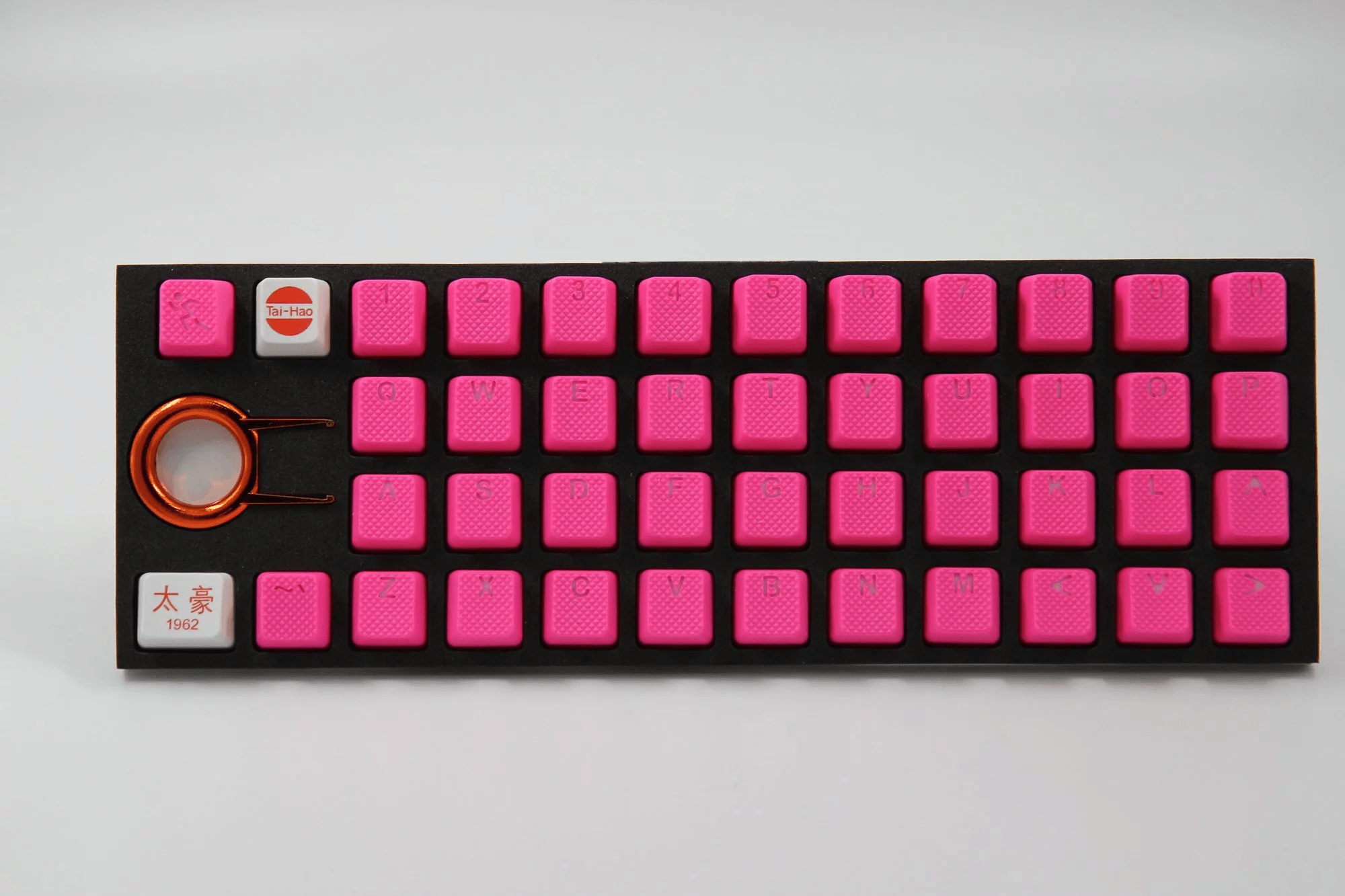 TAIHAO RUBBER DOUBLE SHOT BACKLIT GAMING KEYCAPS SET FOR CHERRY MX SWITCH TYPE (42-KEYS) (NEON PINK) - DataBlitz