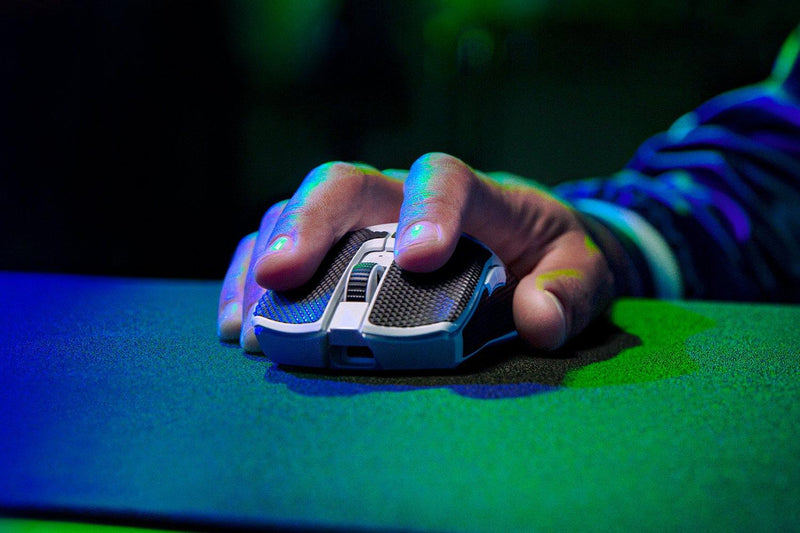 RAZER Viper V2 Pro Ultra-Lightweight Wireless Esports Mouse (White) - DataBlitz