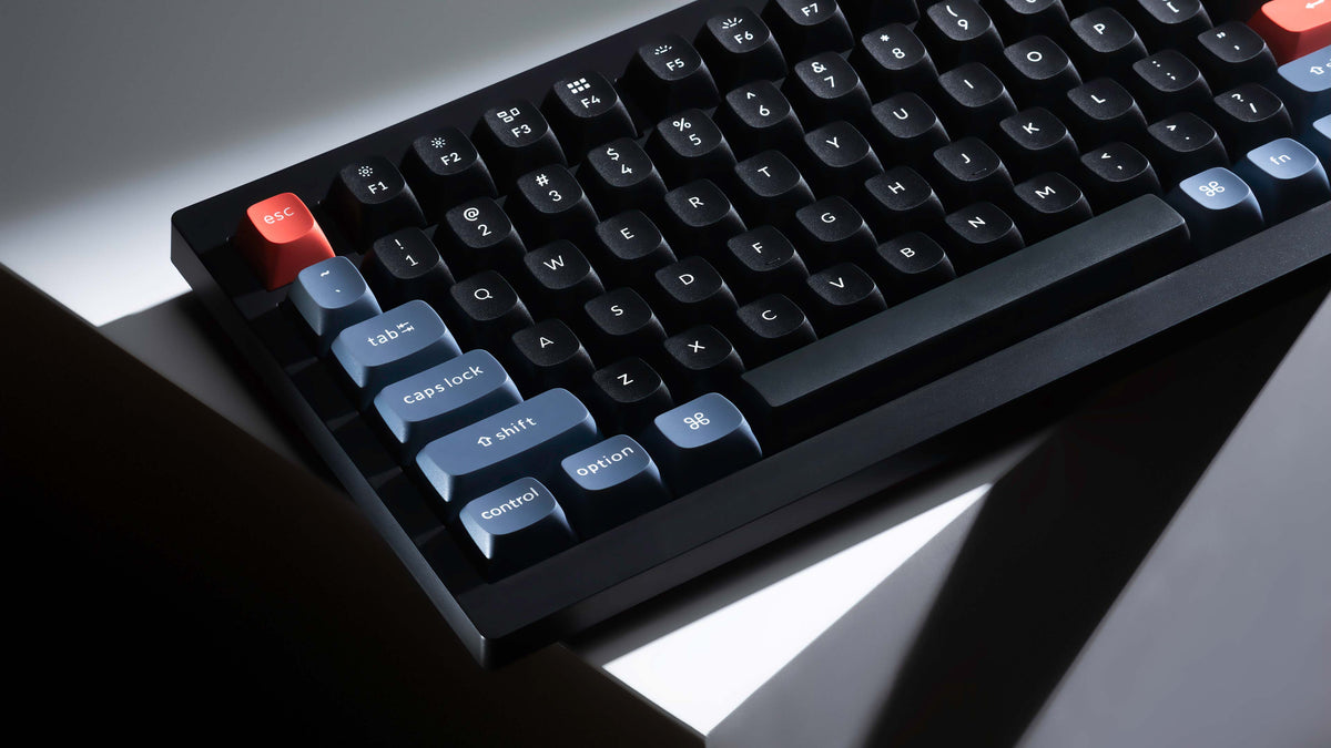 Keychron V1 QMK Fully Assembled RGB Backlight Hot-Swappable Wired Mechanical Keyboard - Carbon Black (K Pro Blue Switch) (V1B2)