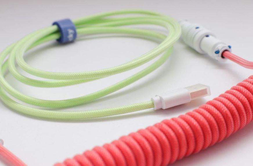Ducky Strawberry Frog Edition Premicord Coiled Keyboard Cable (DKCC-SFCNC1) - DataBlitz