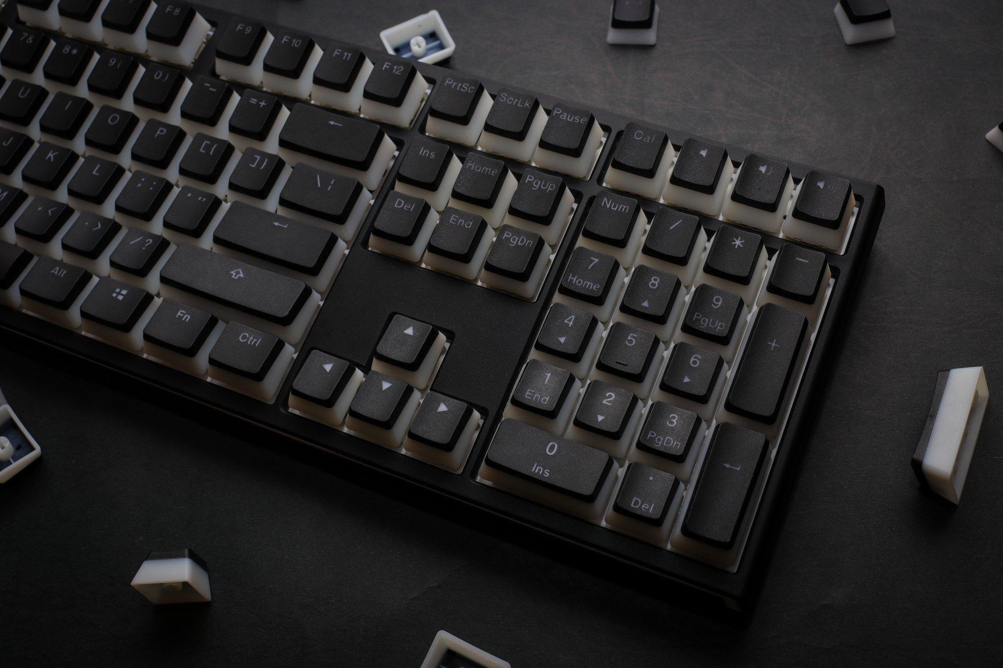 DUCKY 108-KEY PBT SEAMLESS DOUBLESHOT PUDDING KEYCAP SET (DKSA108-USPDAWNO2) - DataBlitz