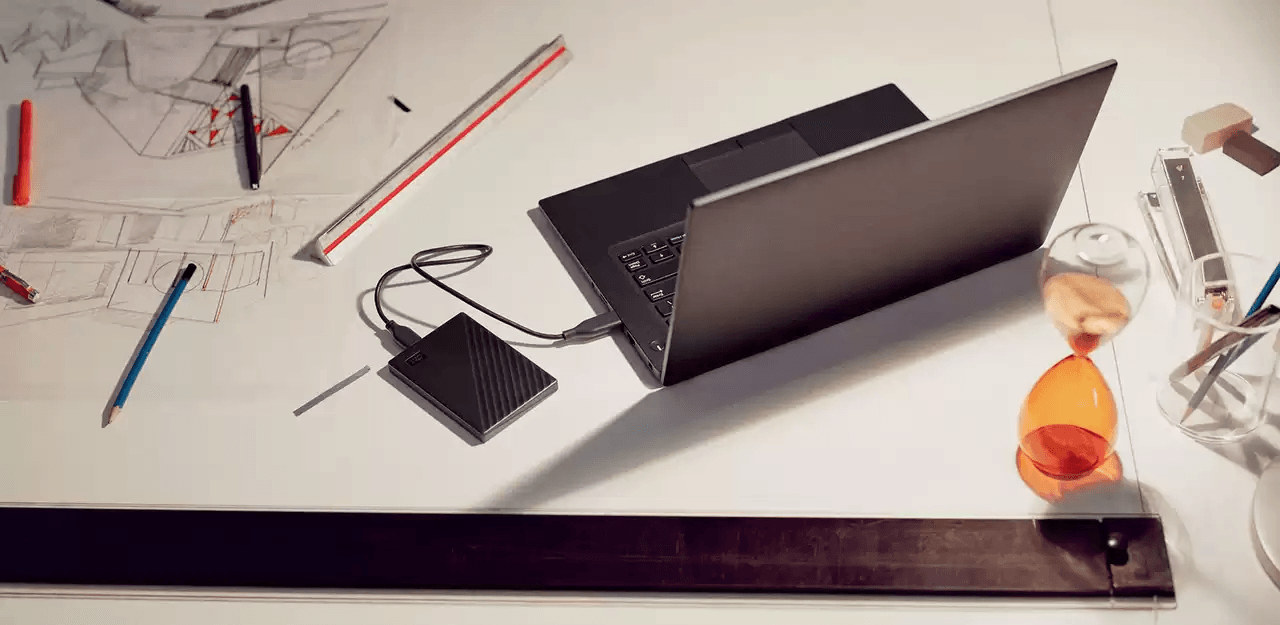 WD MY PASSPORT EXTERNAL HARD DRIVE 3.0 4TB (BLACK) + WD SOFT POUCH - DataBlitz