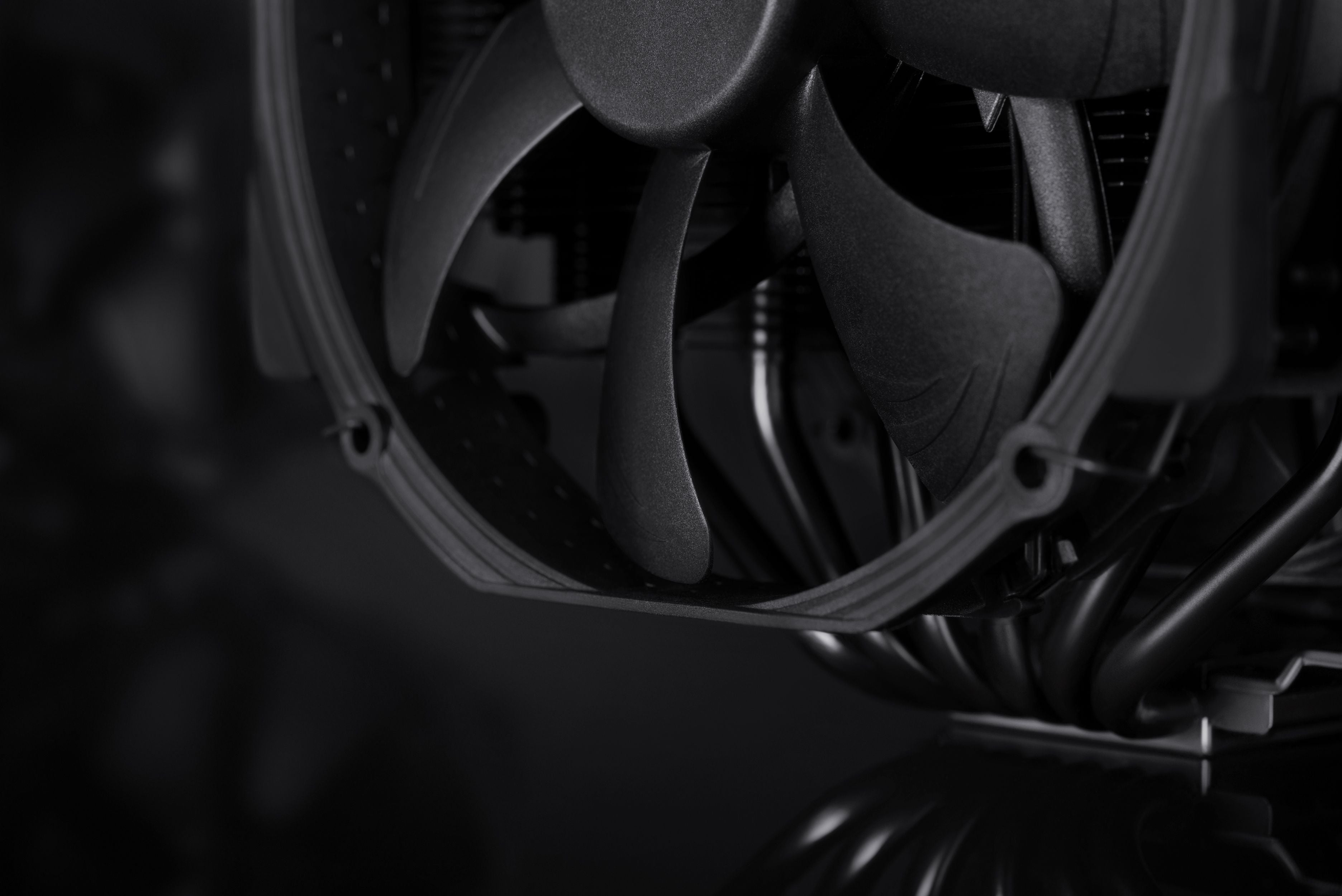 Noctua NH-D15 Chromax.Black Dual-Tower CPU Cooler