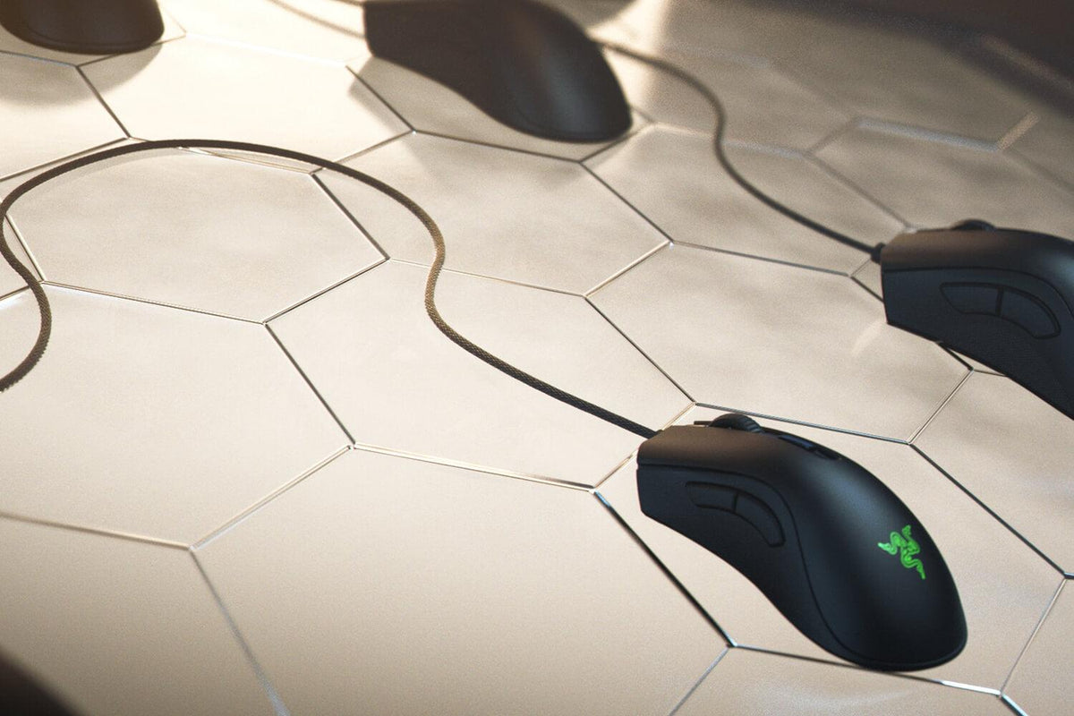 RAZER DEATHADDER V2 MINI ERGONOMIC WIRED GAMING MOUSE - DataBlitz