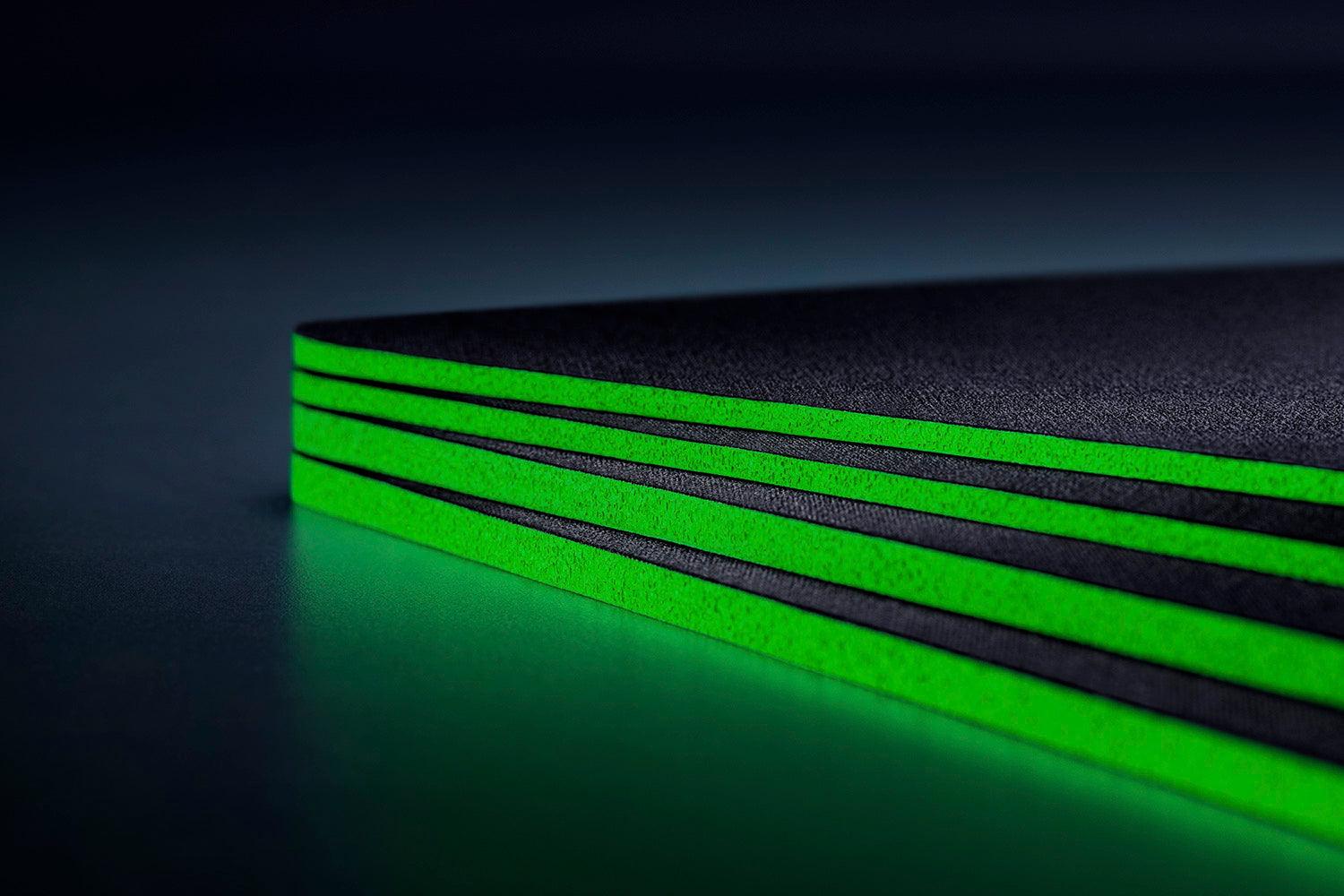 RAZER GIGANTUS V2 SOFT GAMING MOUSE MAT LARGE (450MMX400MM) - DataBlitz