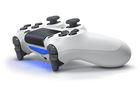 PS4 DUALSHOCK 4 WIRELESS CONTROLLER GLACIER WHITE (ASIAN) (CUH-ZCT2G13) - DataBlitz